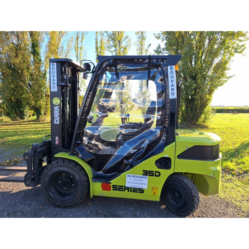 CLARK S35D